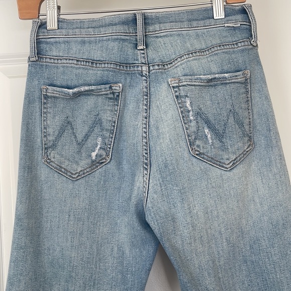 MOTHER The Tomcat High Rise Distressed Jeans - Picture 5 of 6